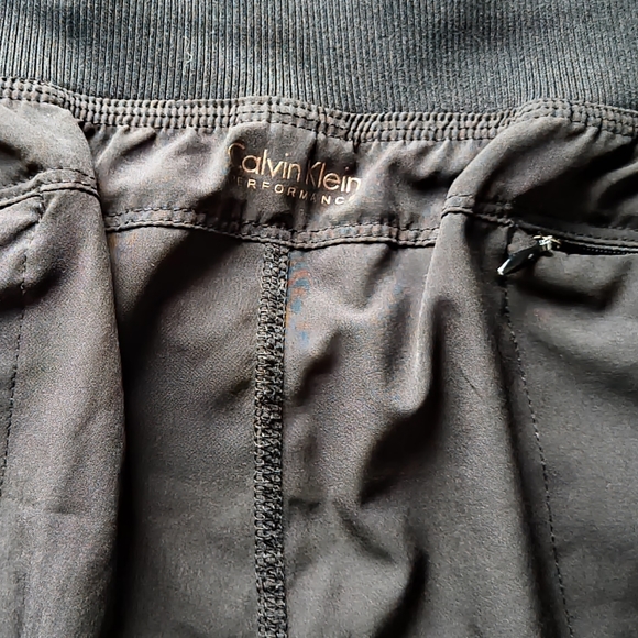 Calvin Klein women's black joggers with pockets - Picture 3 of 6